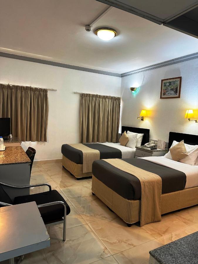 Grand Astoria Hotel Dubai Exterior photo